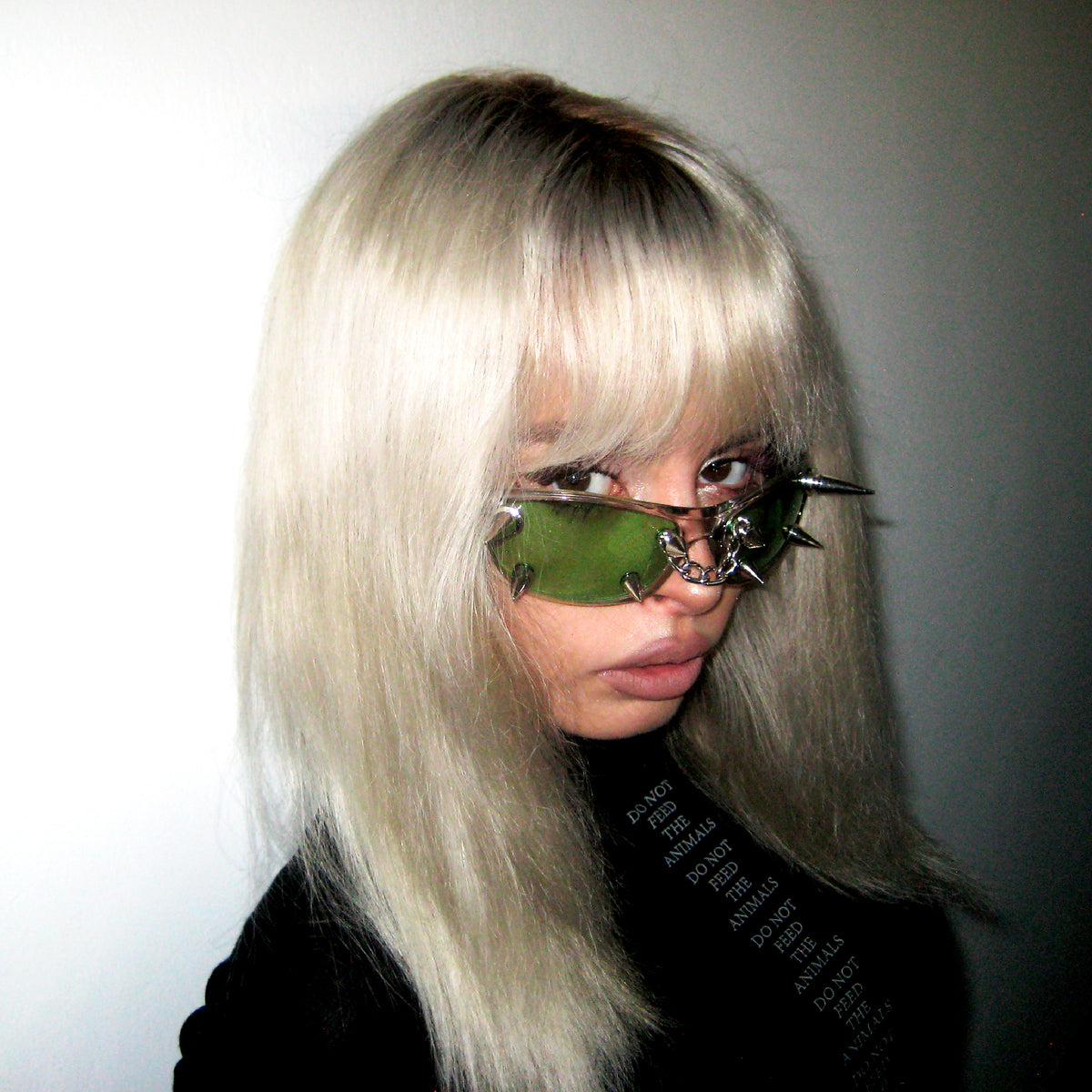 GREEN_GLASSES