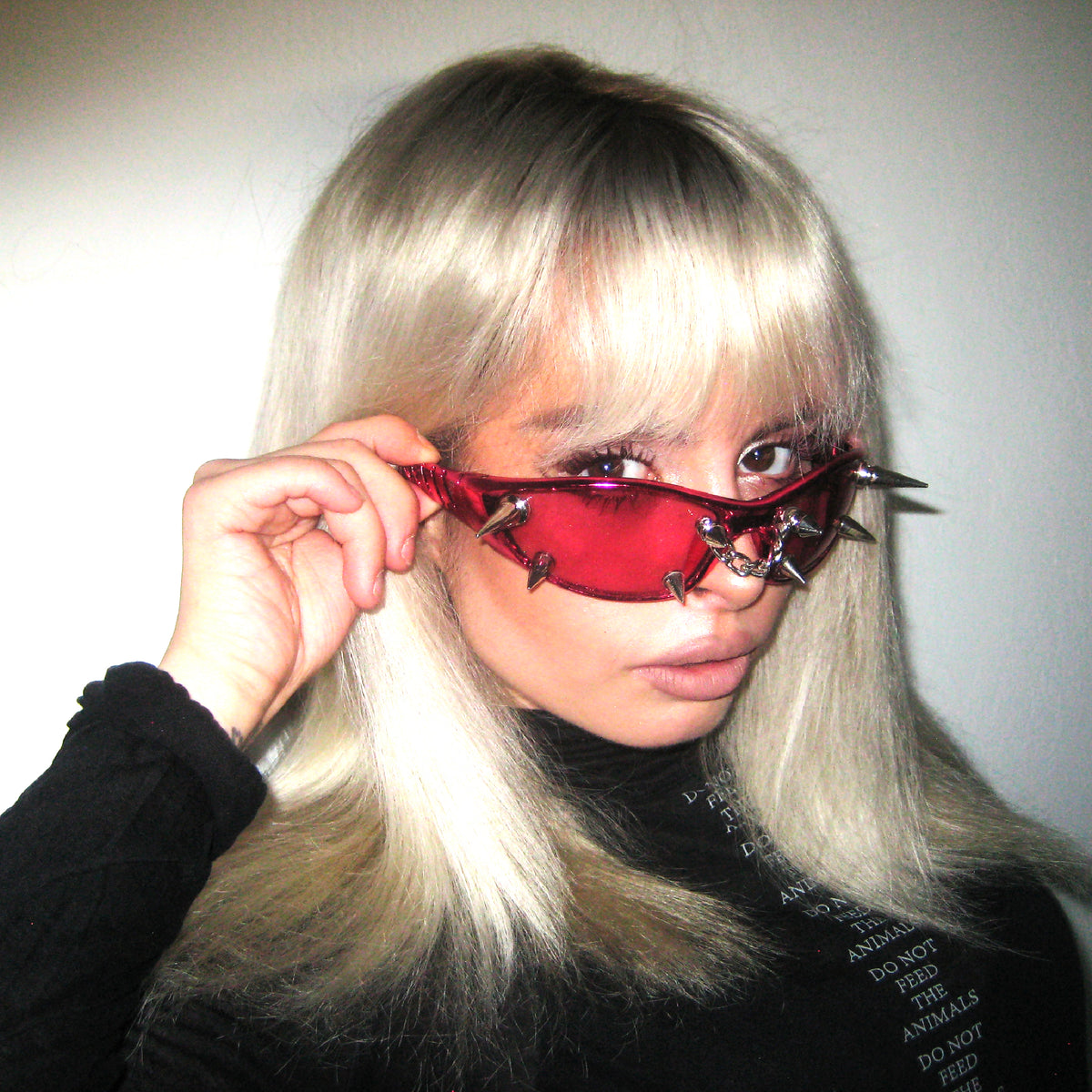 PINK_GLASSES